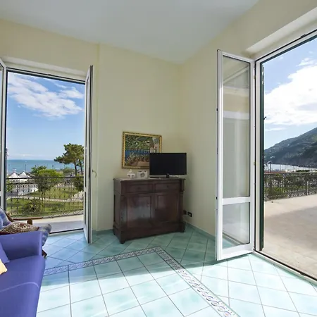 Antonietta By Interhome Vietri sul Mare